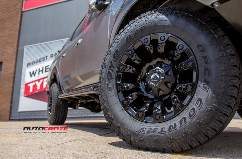 MITSUBISHI TRITON VAPOR MATTE BLACK